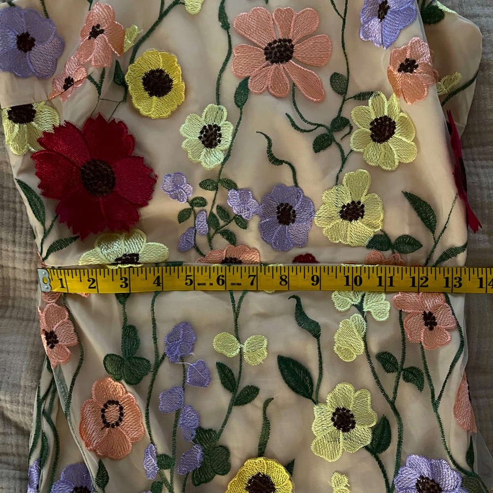 Like-New Just Me 3D Floral Halter Neck Dress 🌼 - Picture 12 of 17